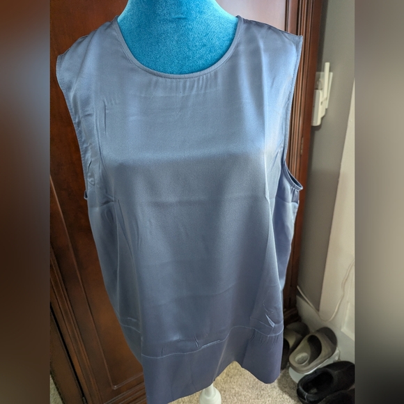 Lilysilk Tops - Lilysilk Elegant Sleeveless Blue Silk Top